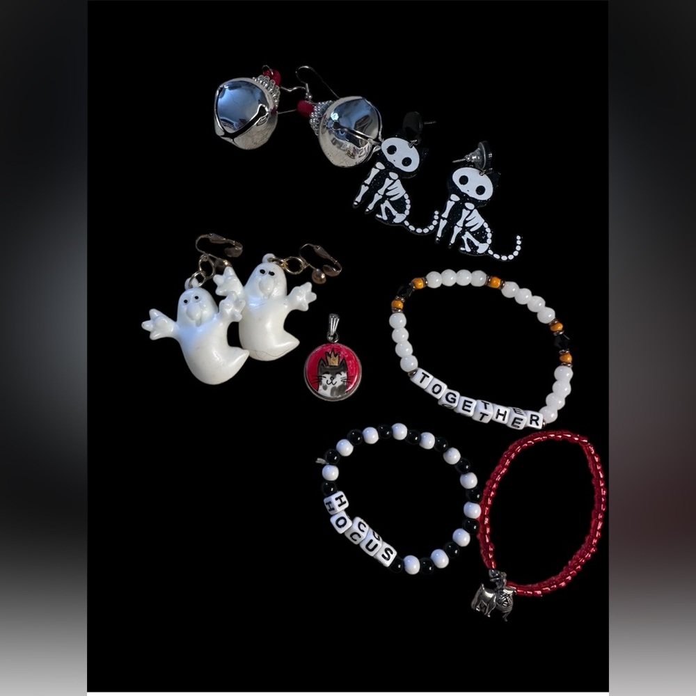 Jewelry Lot